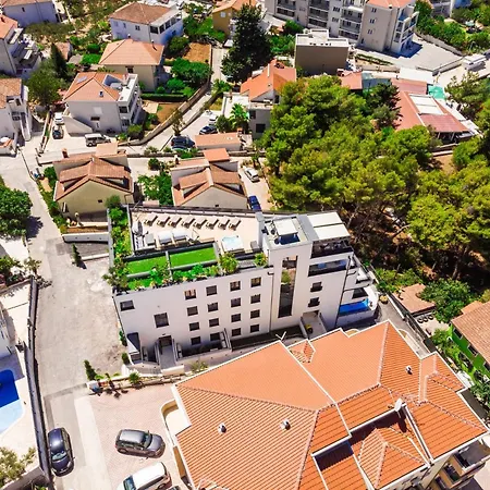 Valentina With Pool Apartament Trogir