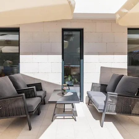 Apartament Valentina With Pool *