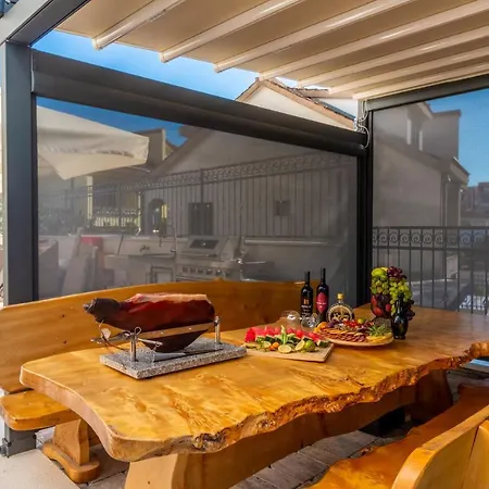 Valentina With Pool Apartament Trogir